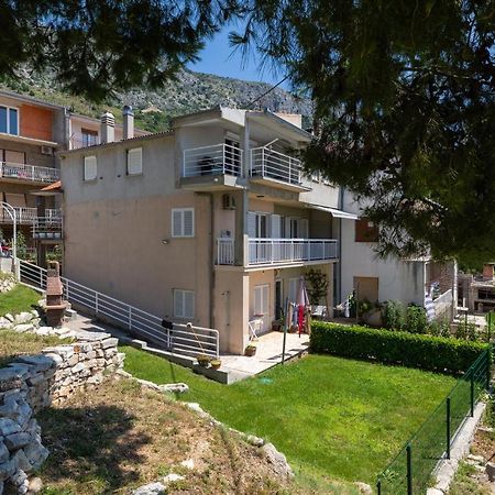 Apartments With A Parking Space Stanici, Omis - 11421 Celina Exterior photo